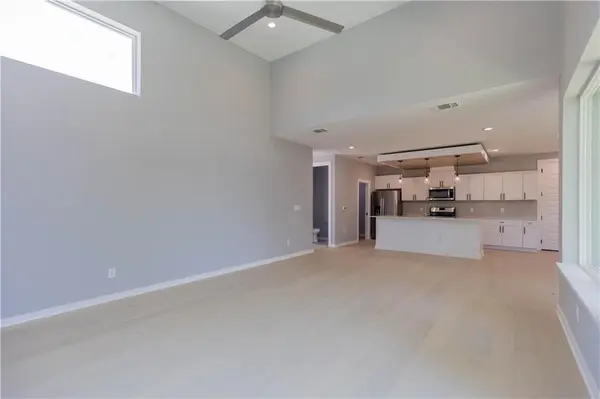 1609 Greenwood Ave #A, Austin, TX 78721