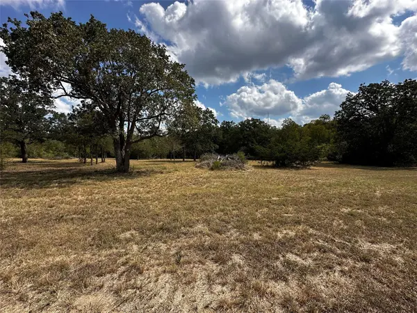 1535 Old Colony Line RD, Dale, TX 78616
