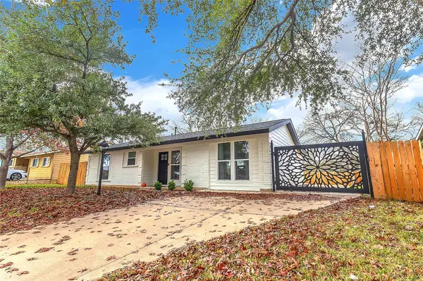 6300 Merriwood DR, Austin, TX 78745