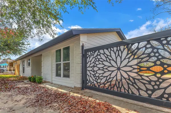6300 Merriwood DR, Austin, TX 78745