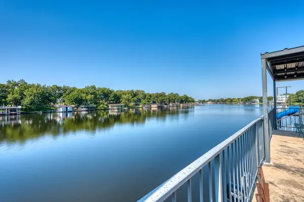 2000 Williams Lakeshore, Kingsland, TX 78639