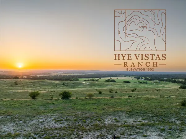 302 Hye Albert RD, Hye, TX 78635