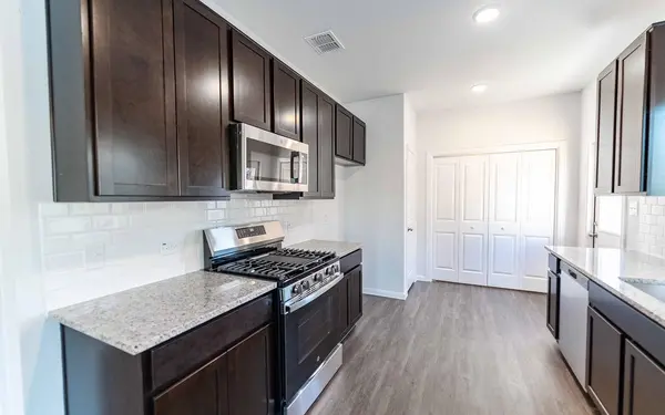 217 Everglades DR, Kyle, TX 78640