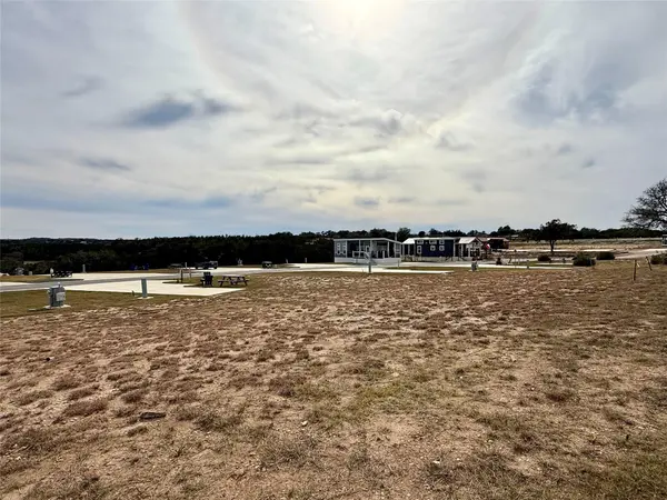 5386 Ranch Road 1376 RD #214, Fredericksburg, TX 78624