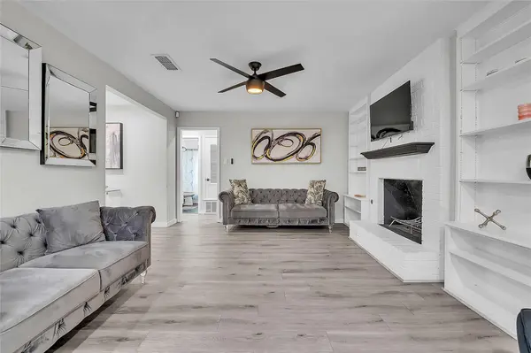3400 Laguna DR, Austin, TX 78741
