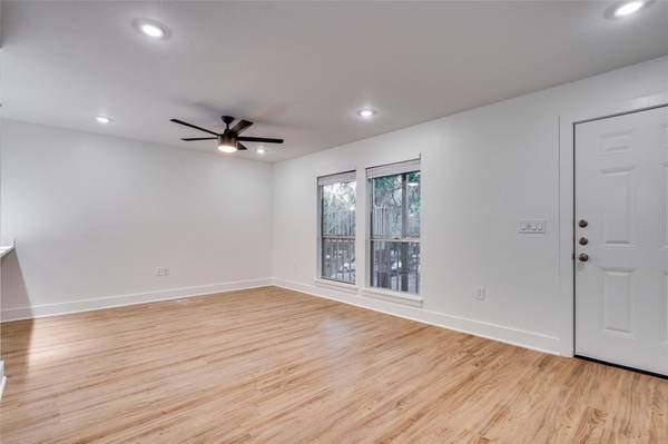 704 W 21st ST #304, Austin, TX 78705