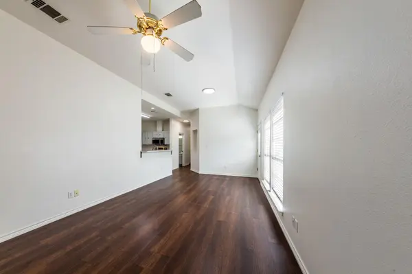8708 Weiser DR #B, Austin, TX 78729