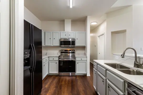 8708 Weiser DR #B, Austin, TX 78729
