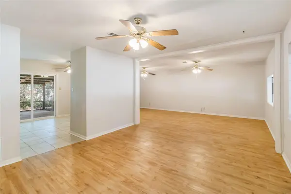 757 N Main ST, La Grange, TX 78945
