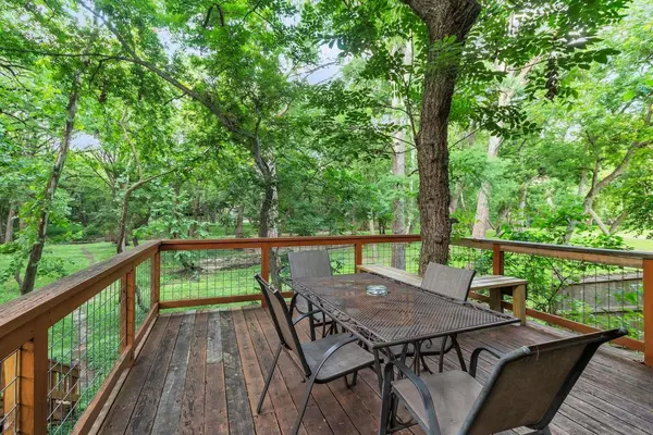 107-109 Scudder LN, Wimberley, TX 78676