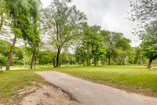 1390 Ervendberg, New Braunfels, TX 78130