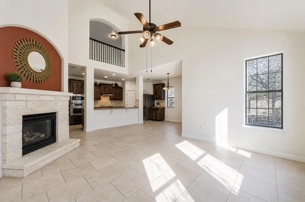 212 Great Circle CV, Austin, TX 78717