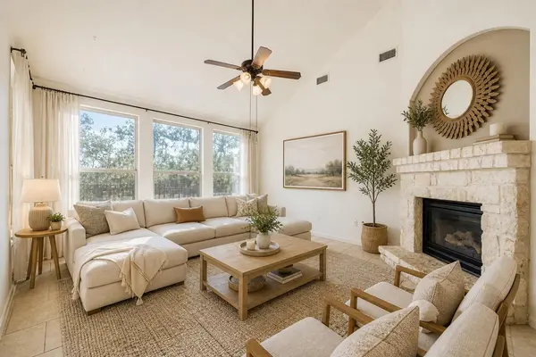 212 Great Circle CV, Austin, TX 78717