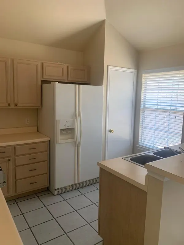 1507 Parkwood DR, Leander, TX 78641