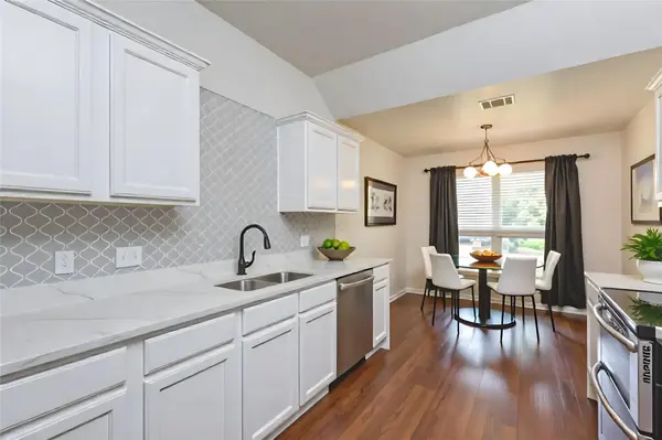 2571 Georgian DR, Georgetown, TX 78626