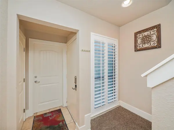 704 Horseshoe Bay BLVD #L, Horseshoe Bay, TX 78657