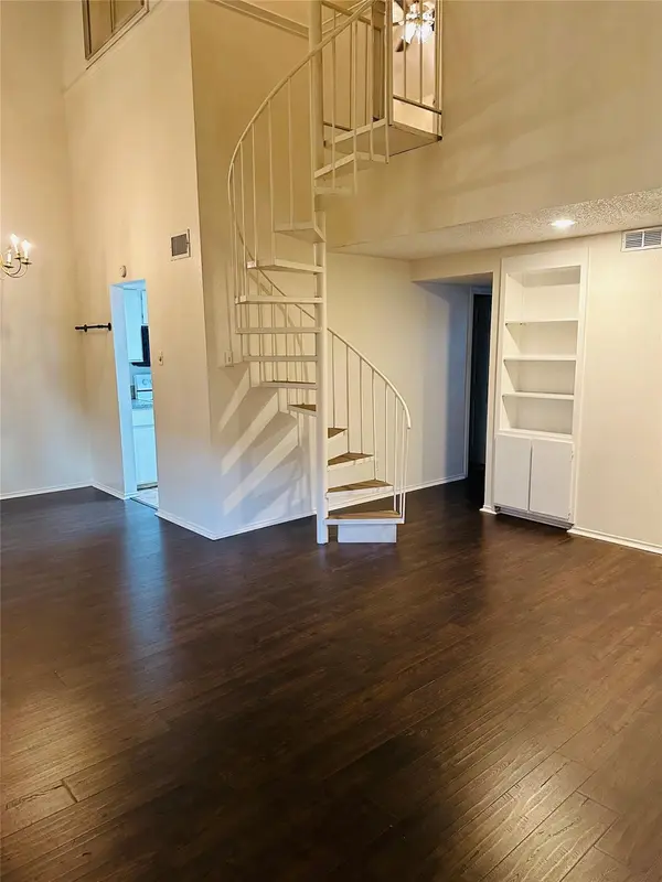 2401 Leon ST #307, Austin, TX 78705