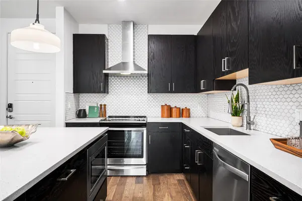 1615 E 7th ST #208, Austin, TX 78702