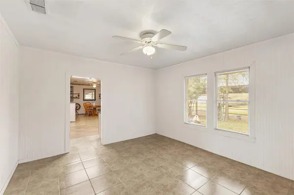 195 L County Road 852, Groesbeck, TX 75838