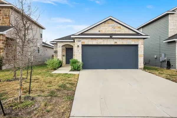 104 Katie Elder DR, Jarrell, TX 76537