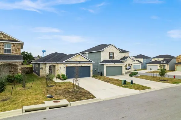 104 Katie Elder DR, Jarrell, TX 76537