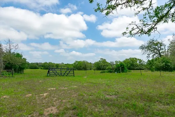 1890 Sandy Fork RD, Harwood, TX 78632