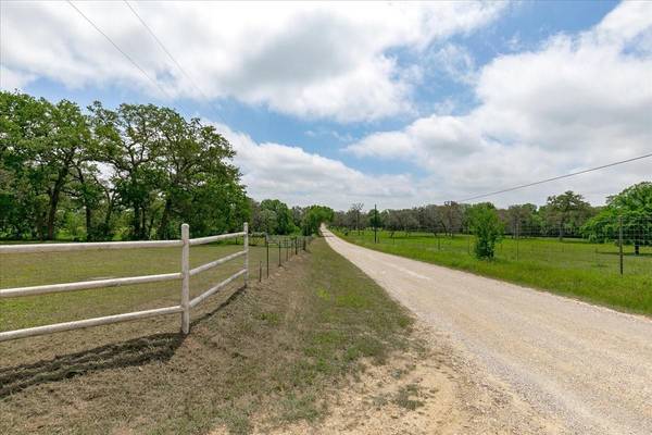 1890 Sandy Fork RD, Harwood, TX 78632