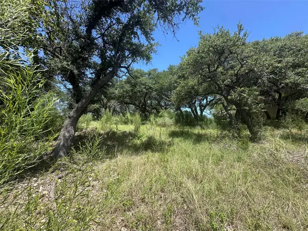 2700 Cornell CV, Lago Vista, TX 78645
