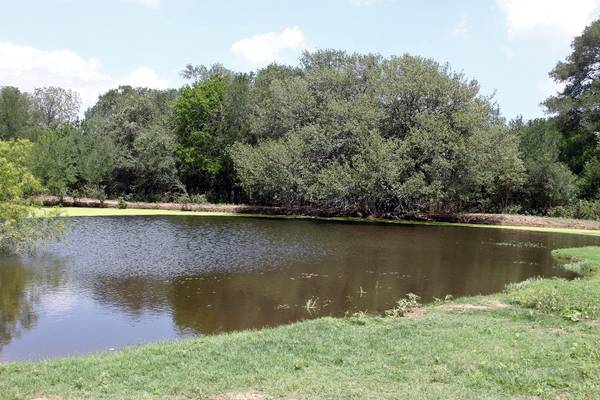 9411 FM 86 HWY, Lockhart, TX 78644