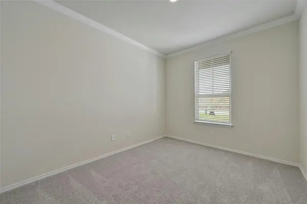529 Tree Nut LOOP, Buda, TX 78610
