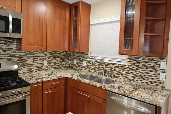 3000 S 1st ST #102, Austin, TX 78704