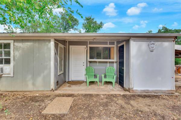 2103 Chaparral Park RD #D, Manchaca, TX 78652