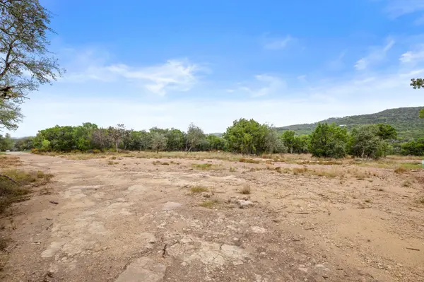 18211 Gregg Bluff RD, Jonestown, TX 78645