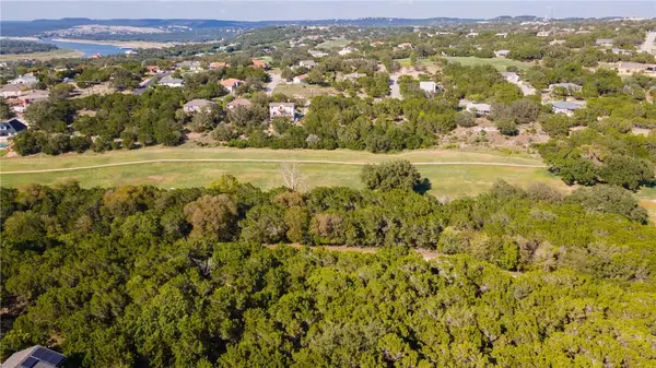 21000 Stone Cliff DR, Lago Vista, TX 78645
