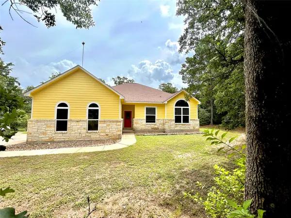 247 Campfire WAY, Smithville, TX 78957