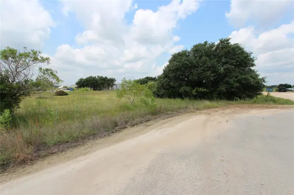 145 Bevers RD, Liberty Hill, TX 78642