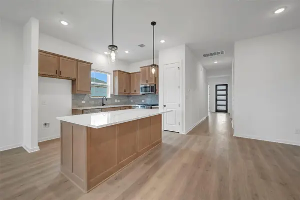 174 Norway Spruce ST, Dripping Springs, TX 78620