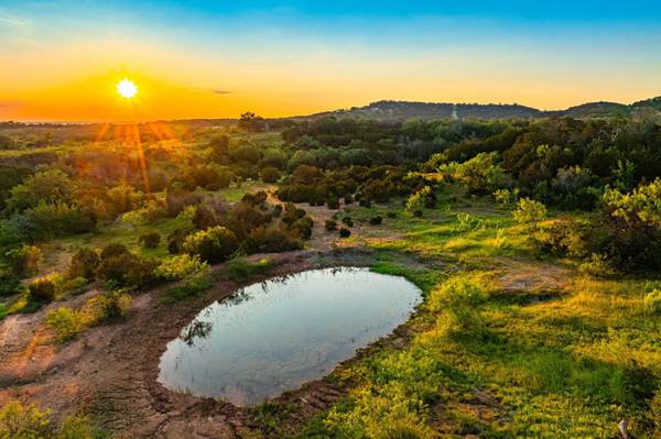 9738 E FM 1431, Marble Falls, TX 78654