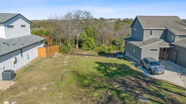 1316 E Applegate DR, Austin, TX 78753