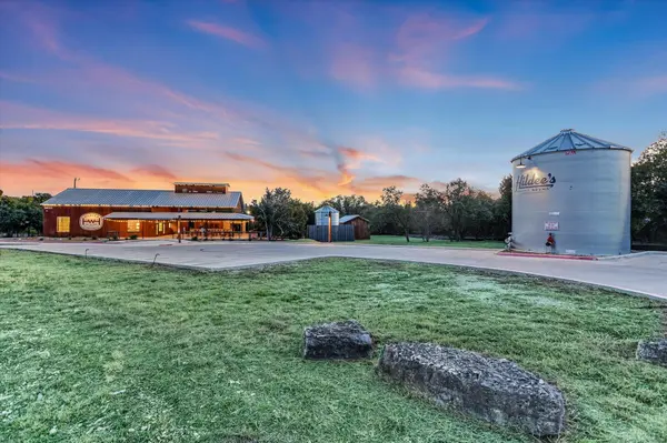 14111 WINTERS MILL PKWY, Wimberley, TX 78676