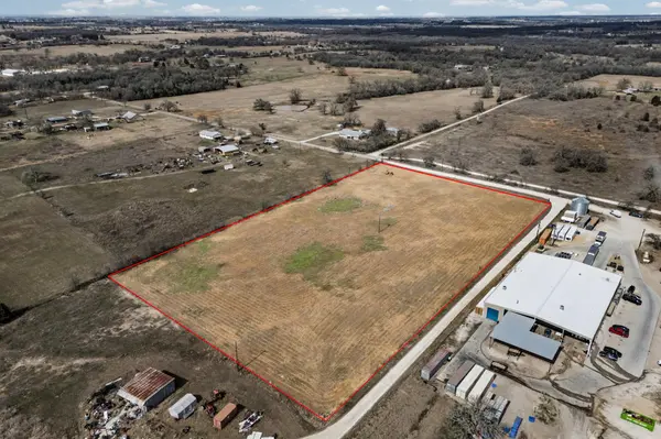 296 Blisard RD #C, Elgin, TX 78621
