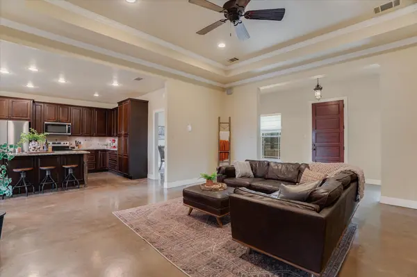 3501 Pursley RD, Dripping Springs, TX 78620