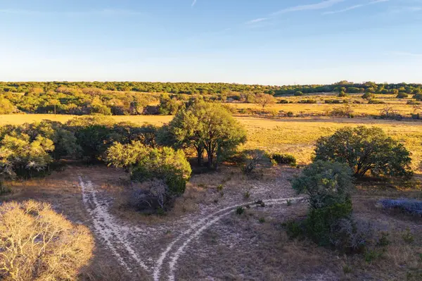 6729 US HWY 281 HWY, Lampasas, TX 76550