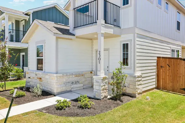 2301 Oscar Eli PL, Round Rock, TX 78665