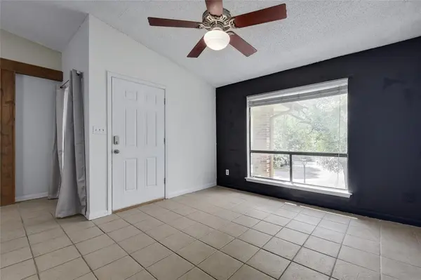 1705 Crossing PL #A109, Austin, TX 78741