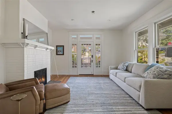 613 Baylor ST, Austin, TX 78703