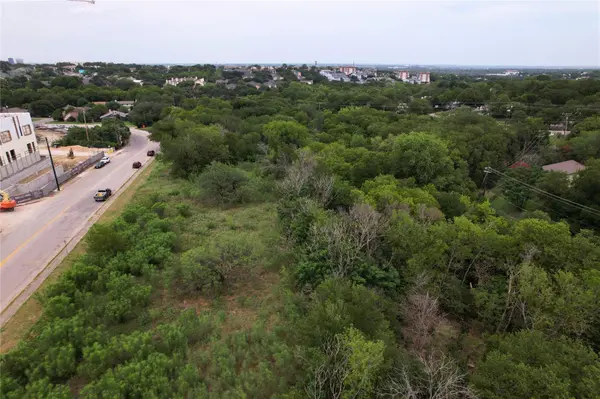2813 Metcalfe RD, Austin, TX 78741