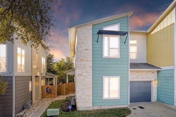 8922 Menchaca RD #906, Austin, TX 78748