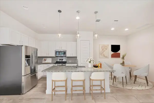 8922 Menchaca RD #906, Austin, TX 78748
