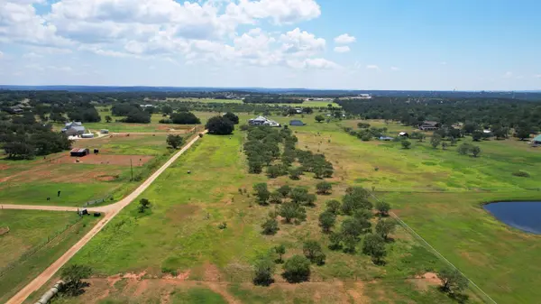 255 Skyline DR, Marble Falls, TX 78654